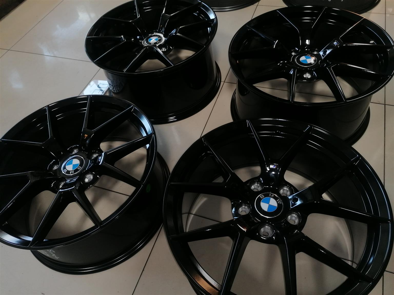18INCH - Private Seller