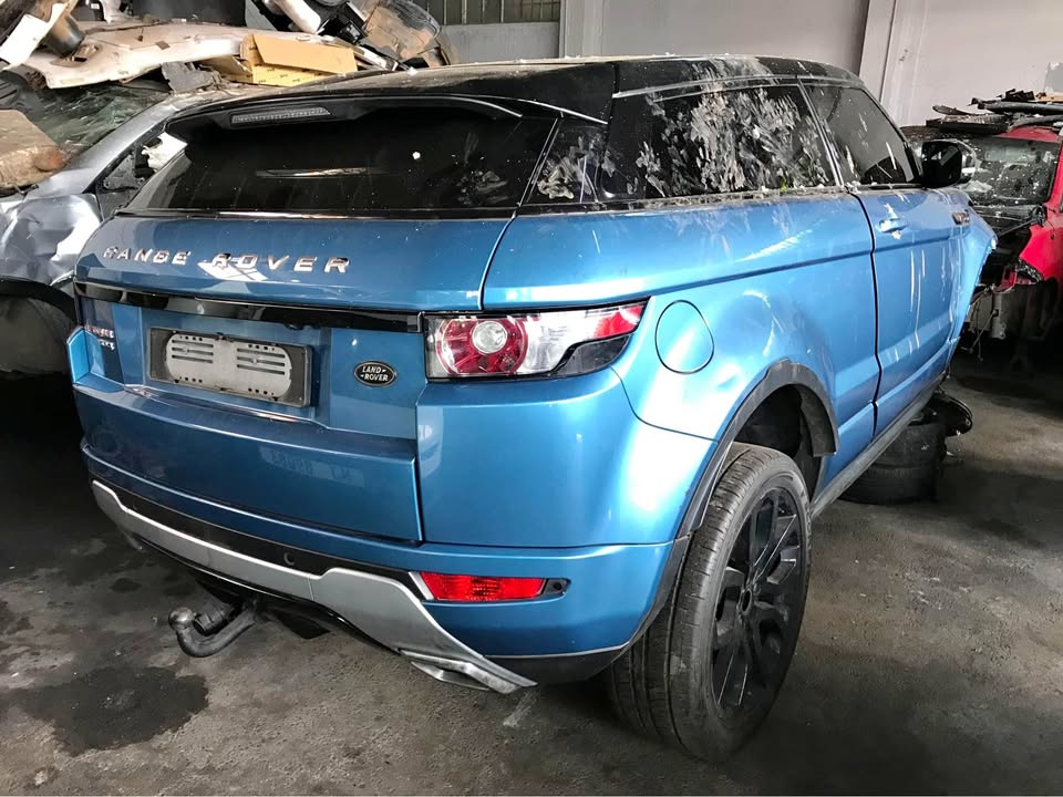 Range Rover Stripping for spares - Private Seller Range Rover Stripping for spares - Private Seller