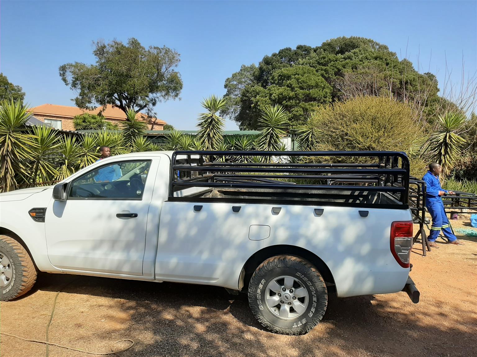 SC cattle rails fits Ford and Hilux - Private Seller