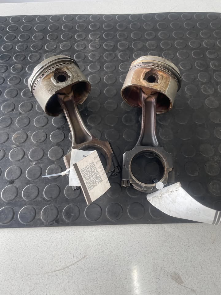 Toyota 4A-GE 1.6 20V Silvertop Pistons for sale - Private Seller Toyota 4A-GE 1.6 20V Silvertop Pistons for sale - Private Seller