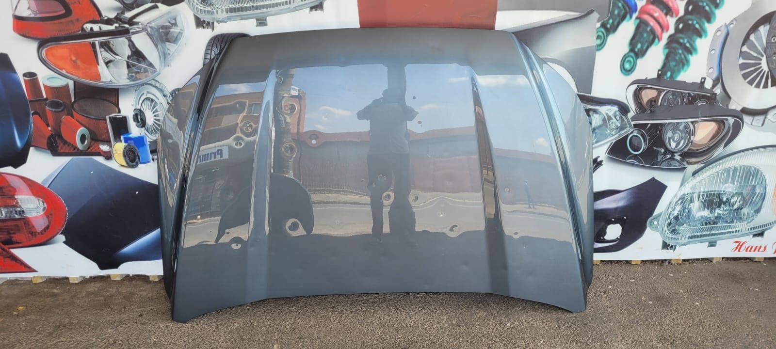 2025 JAC T9 BONNET HOOD FOR SALE. IN EXCELLENT CONDITION - Private Seller 2025 JAC T9 BONNET HOOD FOR SALE. IN EXCELLENT CONDITION - Private Seller
