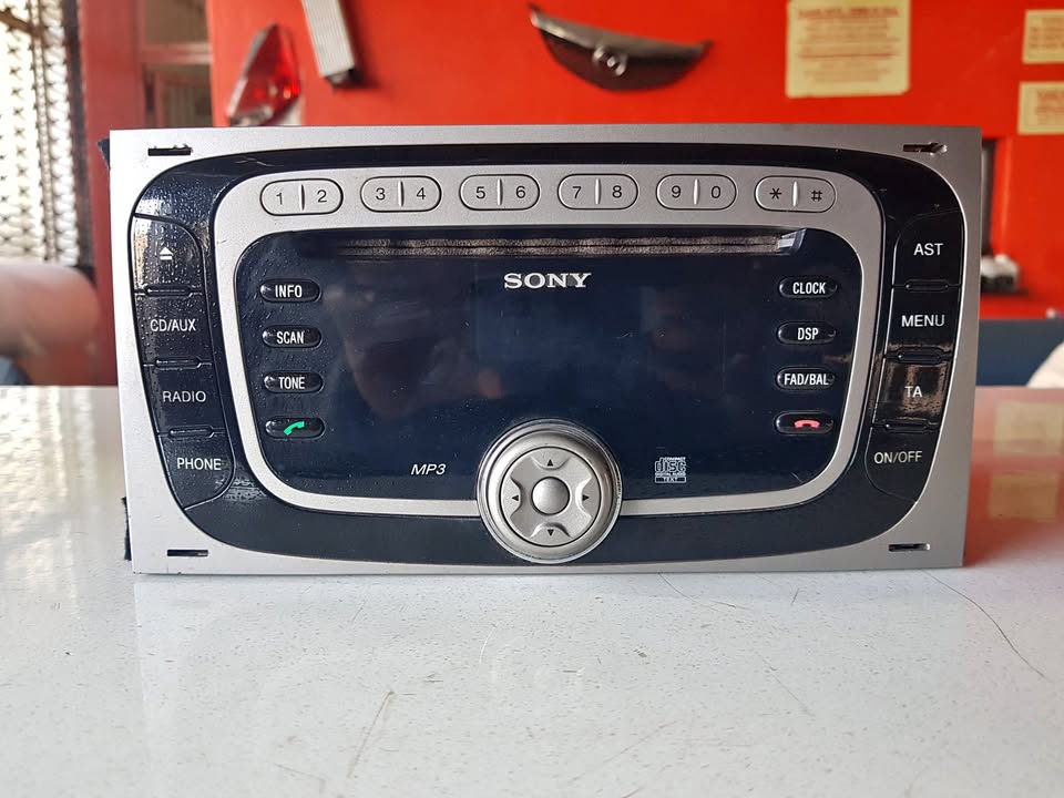 Radio Ford kuga 2012 - Private Seller