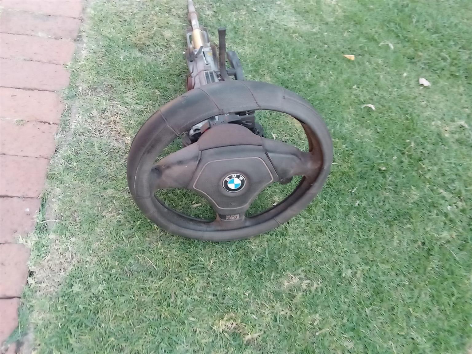 BMW E46 complete steering wheel and column - Private Seller