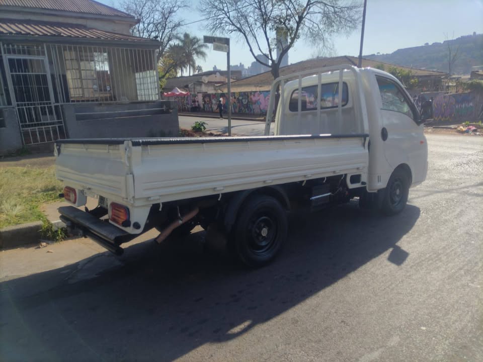 2017 Hyundai H100 2.5