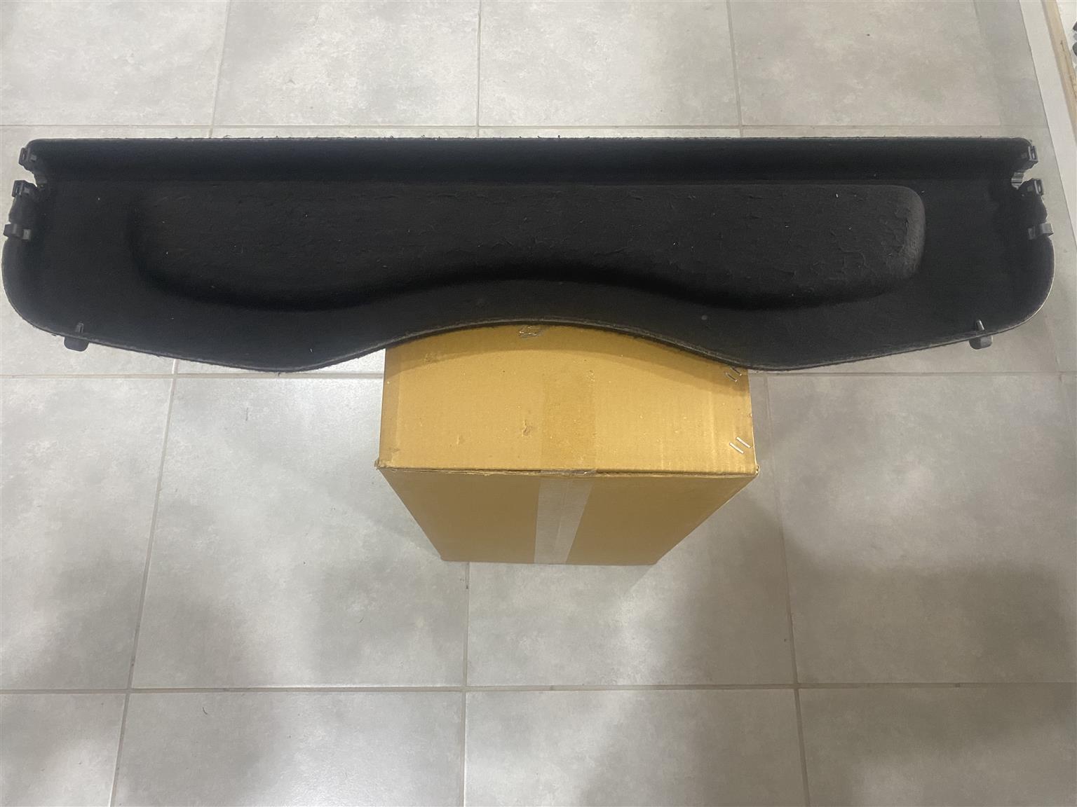 2017 OPEL ADAM PARCEL SHELF FOR SALE. IN PRISTINE CONDITION - Private Seller 2017 OPEL ADAM PARCEL SHELF FOR SALE. IN PRISTINE CONDITION - Private Seller
