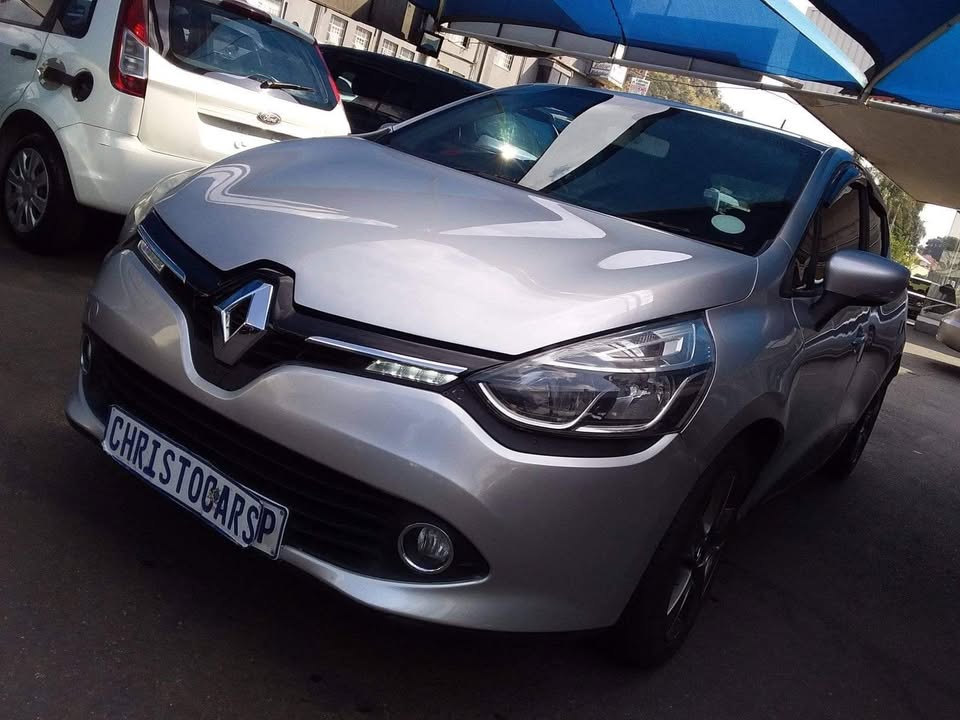 Used 2014 Renault Clio 1.4 Extreme 5-door - Private Seller