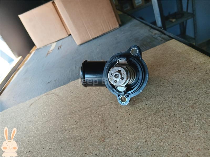 3.0 Jeep Grand Cherokee Wk1 Thermostat For Sale - Private Seller 3.0 Jeep Grand Cherokee Wk1 Thermostat For Sale - Private Seller