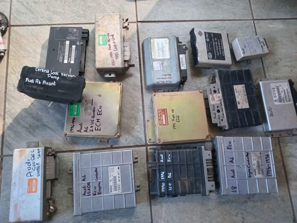 1982 to 1999 Audi assorted computer box and controls for sale - Private Seller
