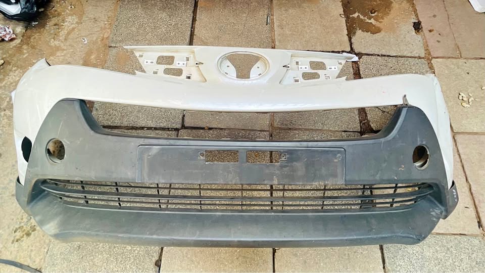 Toyota RAV4 Bumper 2012/15 - Private Seller Toyota RAV4 Bumper 2012/15 - Private Seller