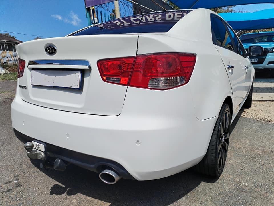 2009 KIA CERATO 2.0 SEDAN AUTOMATIC PETROL
