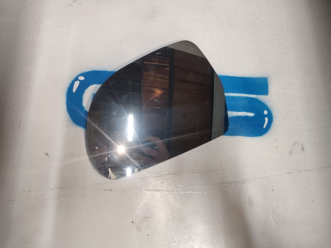 BRAND NEW AUDI A4 2008 – 2011 DOOR MIRROR GLASS FOR SALE - Private Seller