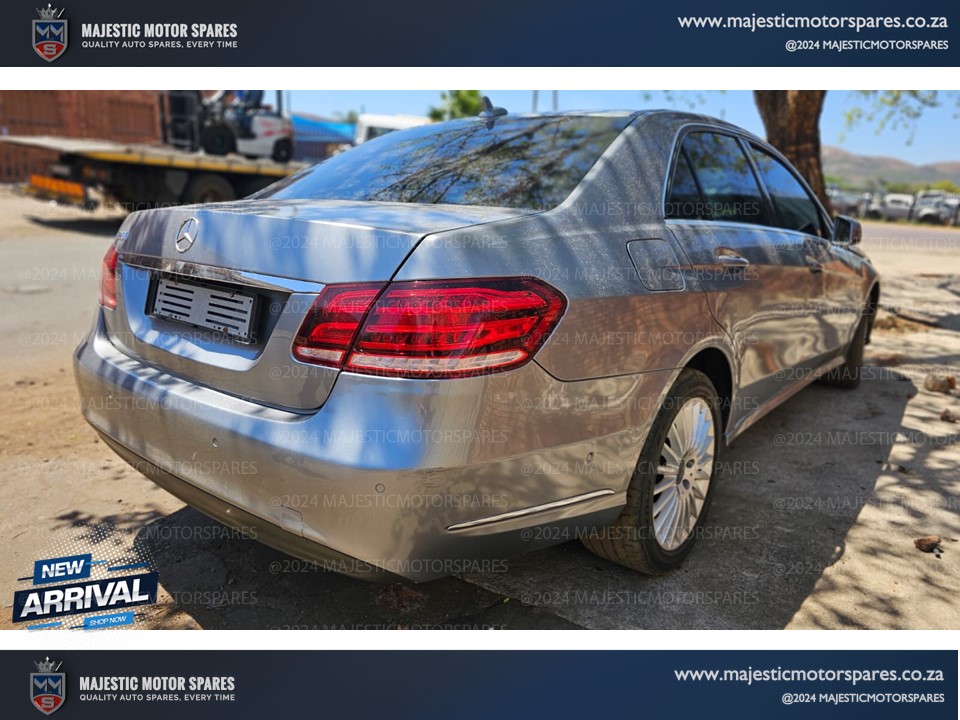 Mercedes Benz E200 facelift W212 used parts used spares for sale