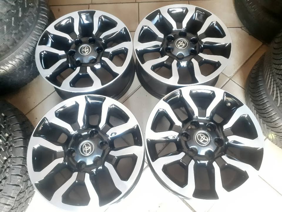 NEW RIMS FOR TOYOTA LEGEND RS SIZE R18