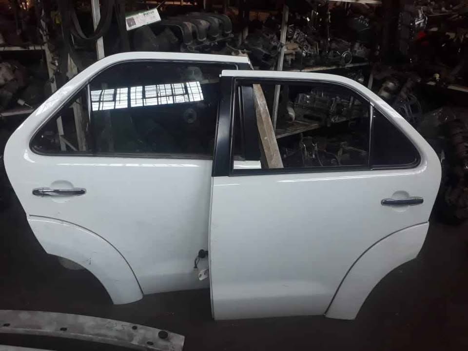 Toyota Hilux/Fortuner Doors, Tailgate and Roof Stripping for Spares - Private Seller