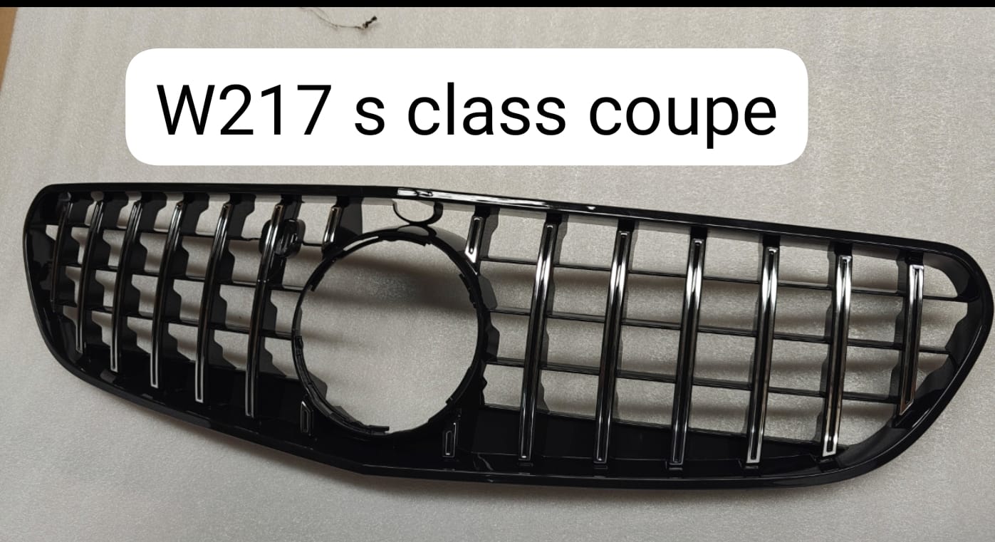 Mercedes Benz W217 S Class coupe front grill.