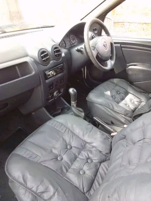2013 Nissan NP 200 1.6 LDV