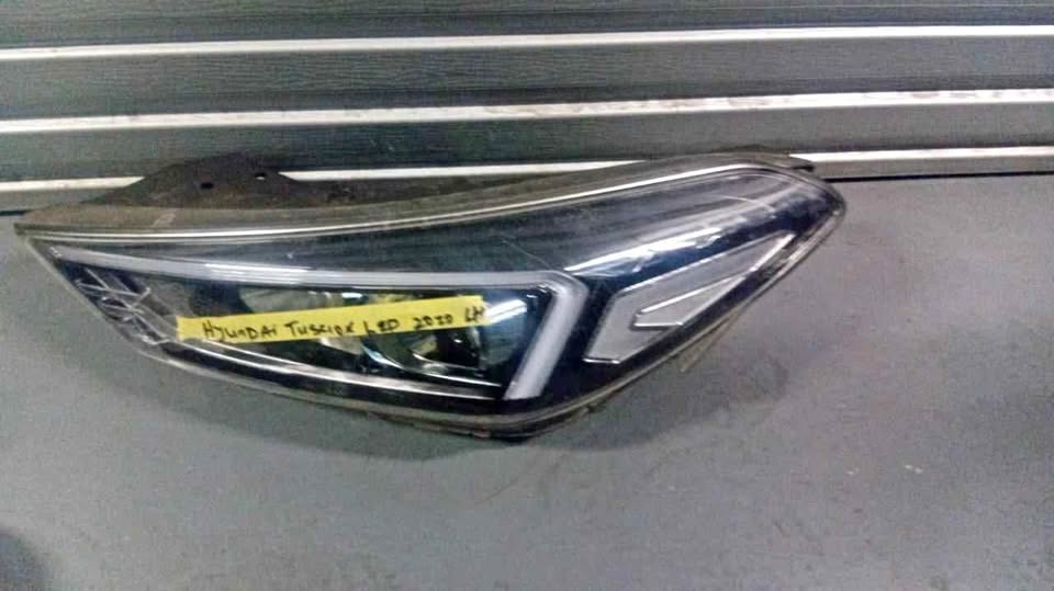 Hyundai Tucson LED Headlight Leftside. Call or DM . - Private Seller Hyundai Tucson LED Headlight Leftside. Call or DM . - Private Seller