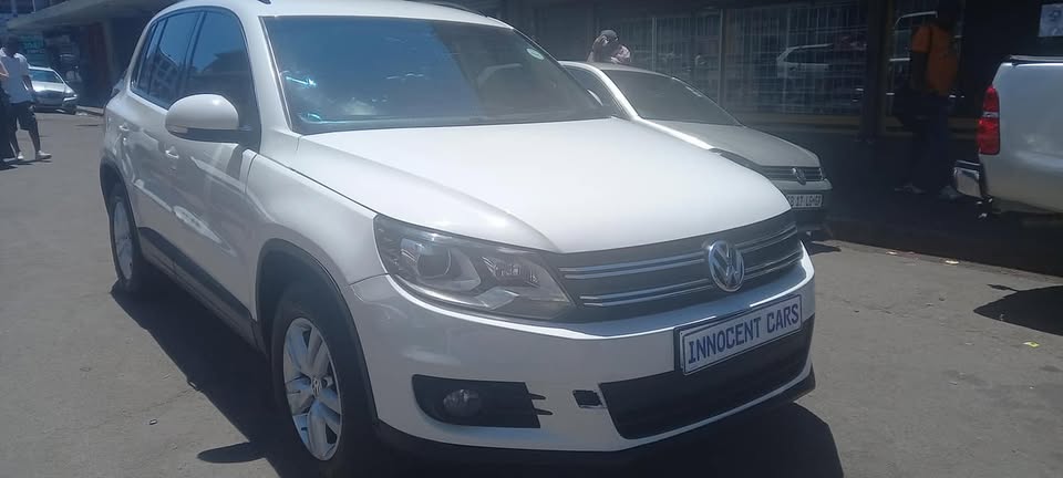 2013 VW TIGAUN 2.0 TDI DIESEL, MANUAL, WHITE COLOR, MILEAGE 98000KM