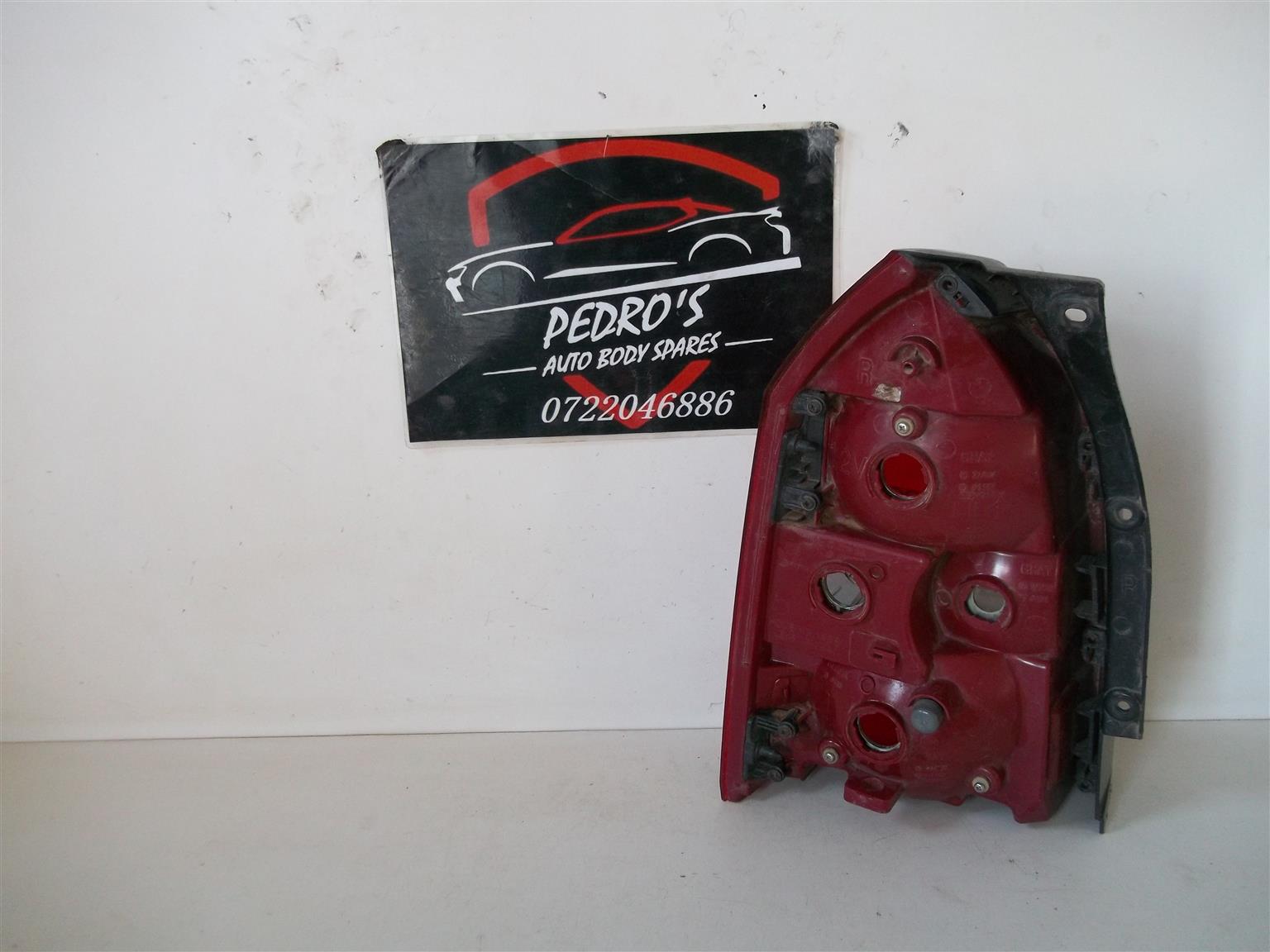 Hyundai Tucson '04-'09 right tail light - Private Seller Hyundai Tucson '04-'09 right tail light - Private Seller