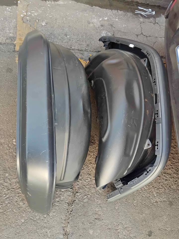 JEEP WRANGLER FENDER LINERS - Private Seller JEEP WRANGLER FENDER LINERS - Private Seller