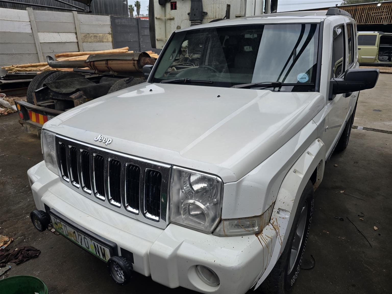 Stripping 2007 Jeep Commander for spares. - Private Seller Stripping 2007 Jeep Commander for spares. - Private Seller
