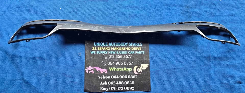 BMW X7 G07 Rear Back Bumper Spoiler - Private Seller BMW X7 G07 Rear Back Bumper Spoiler - Private Seller
