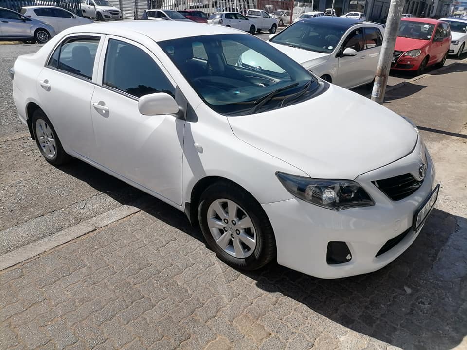 2018 Toyota Corolla 1.6 Quest Sedan with a Nice interior seat and Spare key