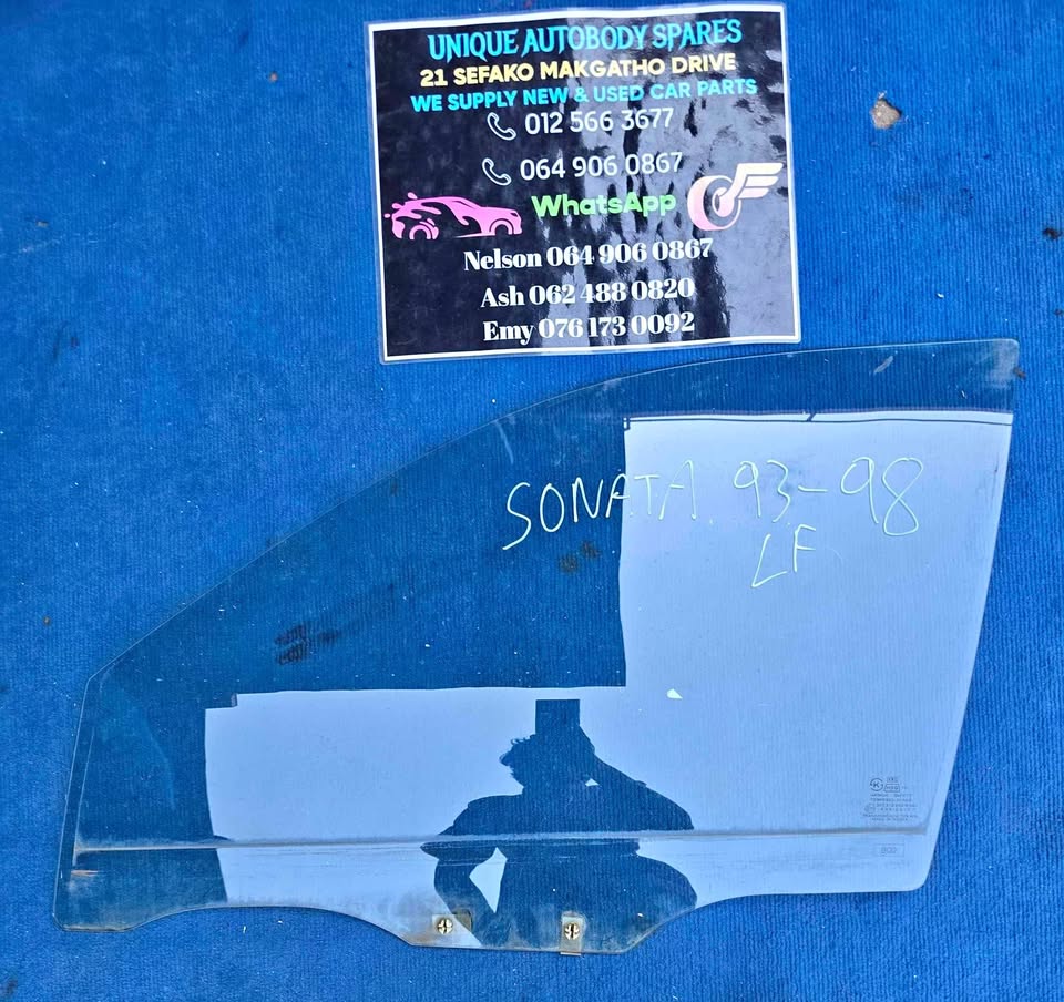 Hyundai Sonata Left Front Door Window Glass Hyundai Sonata Left Front Door Window Glass