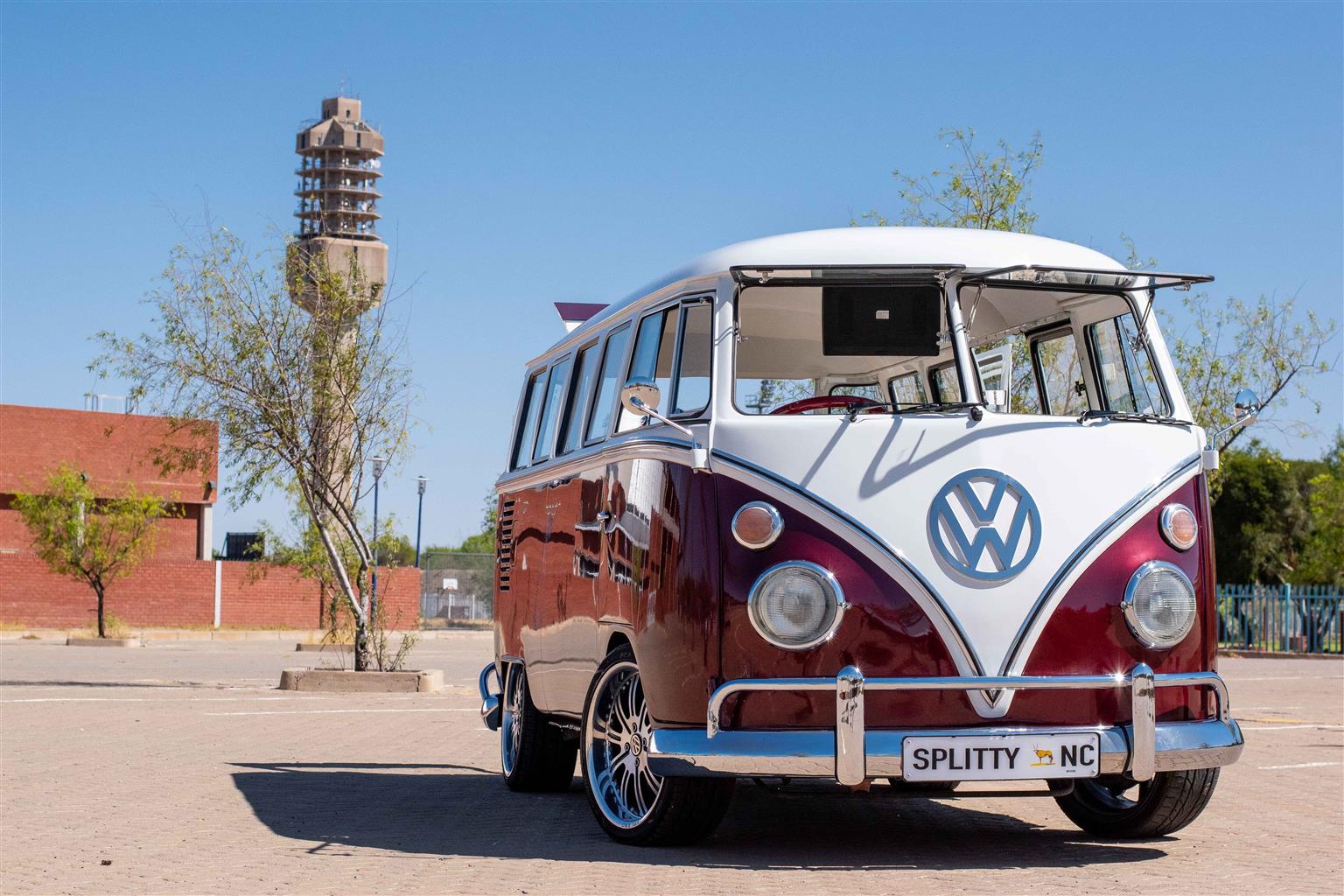 Vw Splitt window kombi | Junk Mail Marketplace