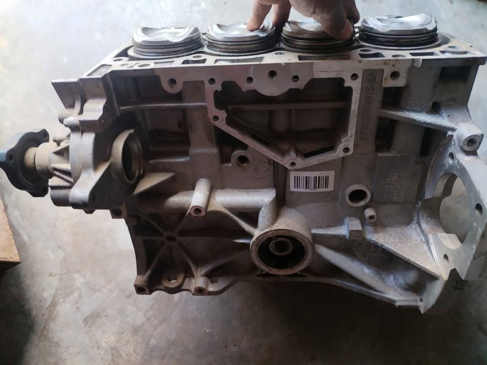 Sub assembly ford fiesta 1.5 eccoboost - Private Seller Sub assembly ford fiesta 1.5 eccoboost - Private Seller
