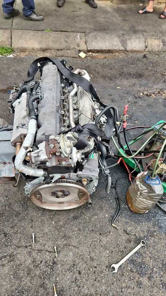 FORD RANGER 2.5 WLT ENGINE FOR SALE - Private Seller FORD RANGER 2.5 WLT ENGINE FOR SALE - Private Seller