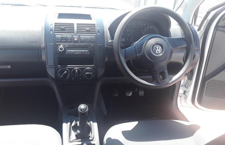 2013 Volkswagen Polo Vivo 1.4 Trendline Hatchback
