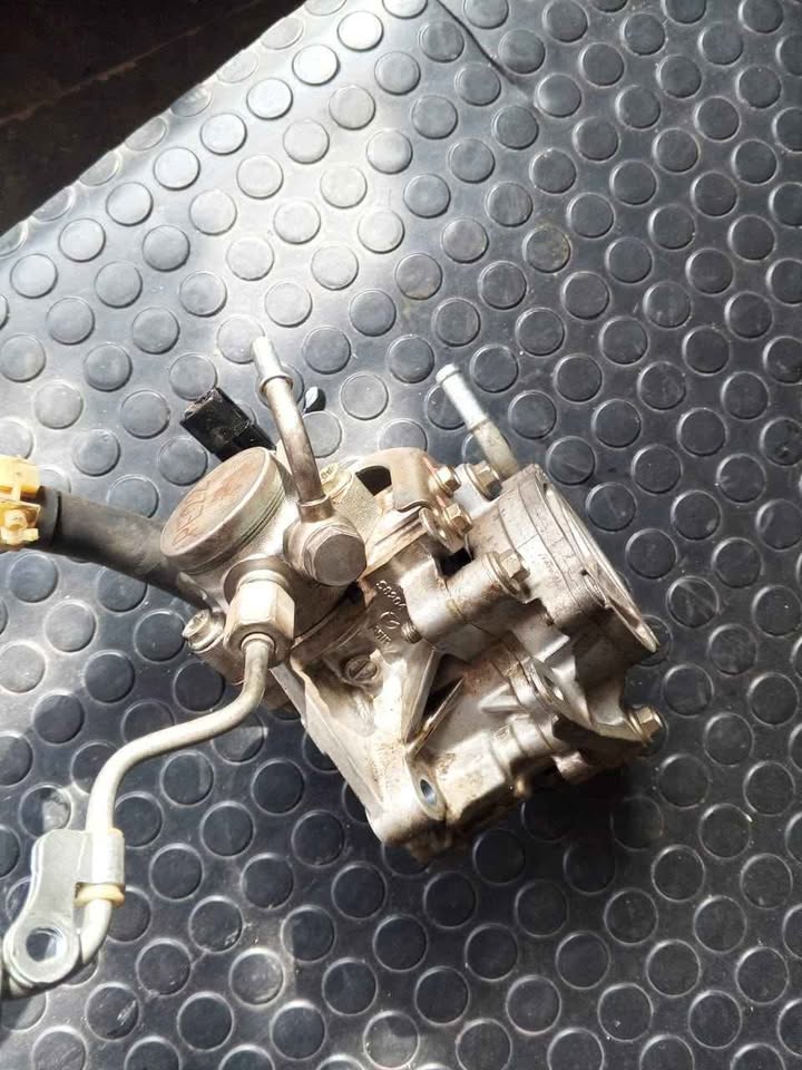 2015--19 Mazda 2 Skyactive High pressure pump,vaccum pump & Housing..complete... - Private Seller 2015--19 Mazda 2 Skyactive High pressure pump,vaccum pump & Housing..complete... - Private Seller