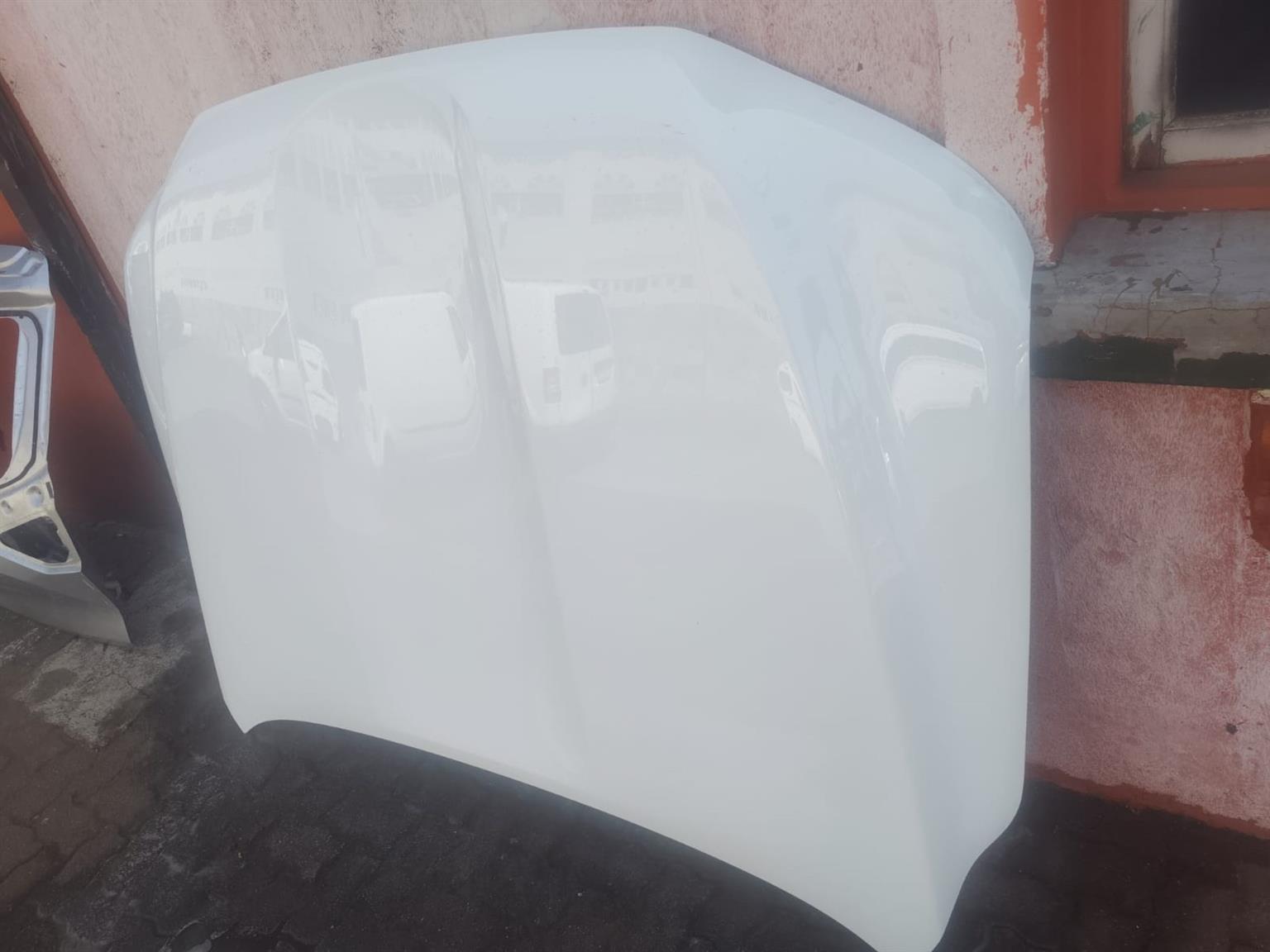 Toyota Landcruiser L C 300 2024 bonnet - Private Seller