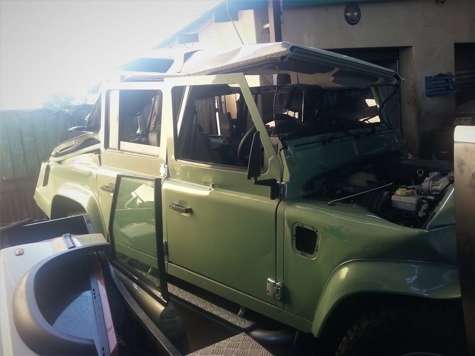 Heritage Edition Land Rover Defender Puma stripping for spares (12 400km) - Private Seller Heritage Edition Land Rover Defender Puma stripping for spares (12 400km) - Private Seller
