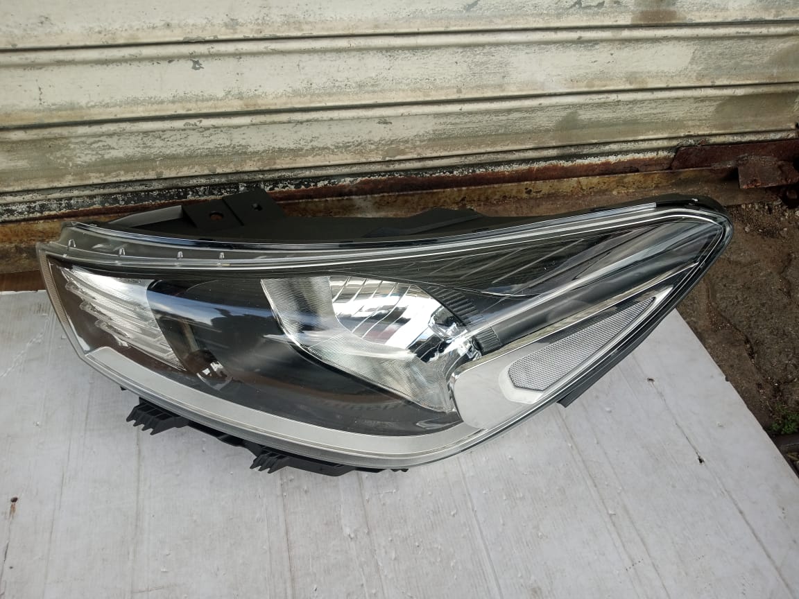 2018-2023 KIA RIO LEFT SIDE NORMAL HEADLIGHT FOR SALE - Private Seller 2018-2023 KIA RIO LEFT SIDE NORMAL HEADLIGHT FOR SALE - Private Seller