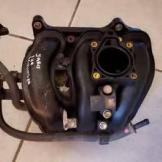 Toyota Yaris 1KR Intake manifold - Private Seller Toyota Yaris 1KR Intake manifold - Private Seller