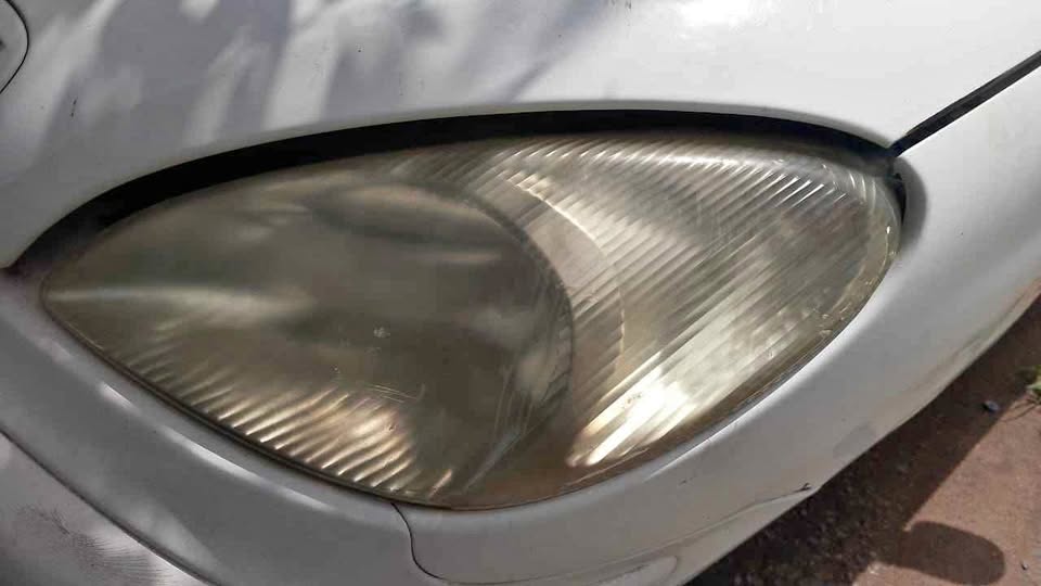 Citroen Xsara Picasso Left hand Side headlight
