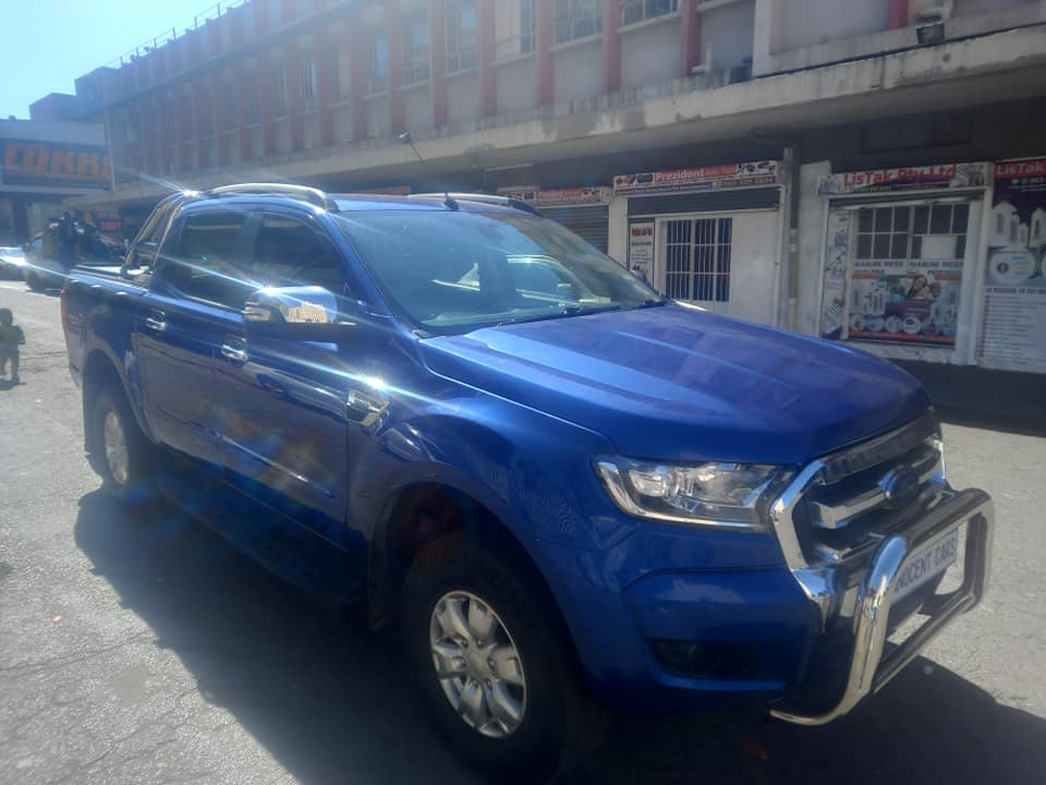 2016 FORD RANGER XLT 3.2 TDCI DIESEL, AUTOMATIC 4X4 DOUBLE CAB, BLUE COLOR, MILEAGE 83000KM