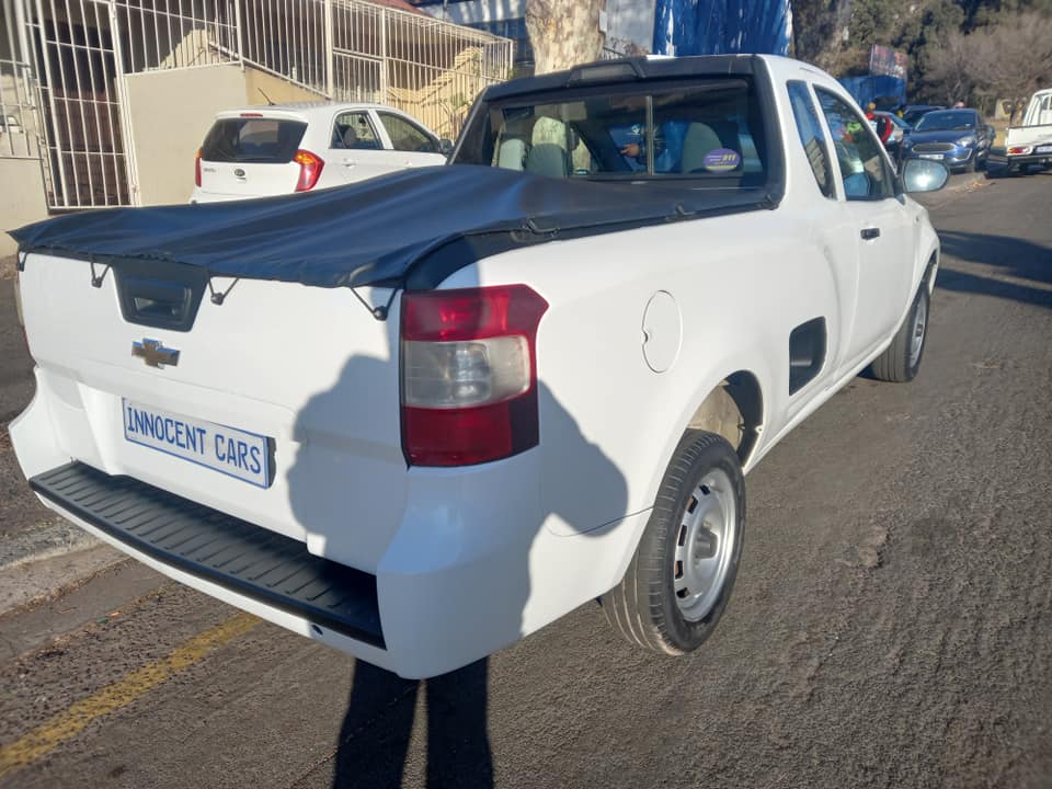 2016 CHEVROLET UTILITY BAKKIE 1.4 ENGINE PETROL, MANUAL, WHITE COLOR, MILEAGE