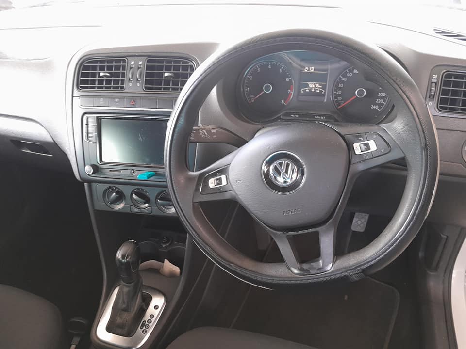 2019 VW POLO VIVO 1.4 HATCHBACK AUTOMATIC