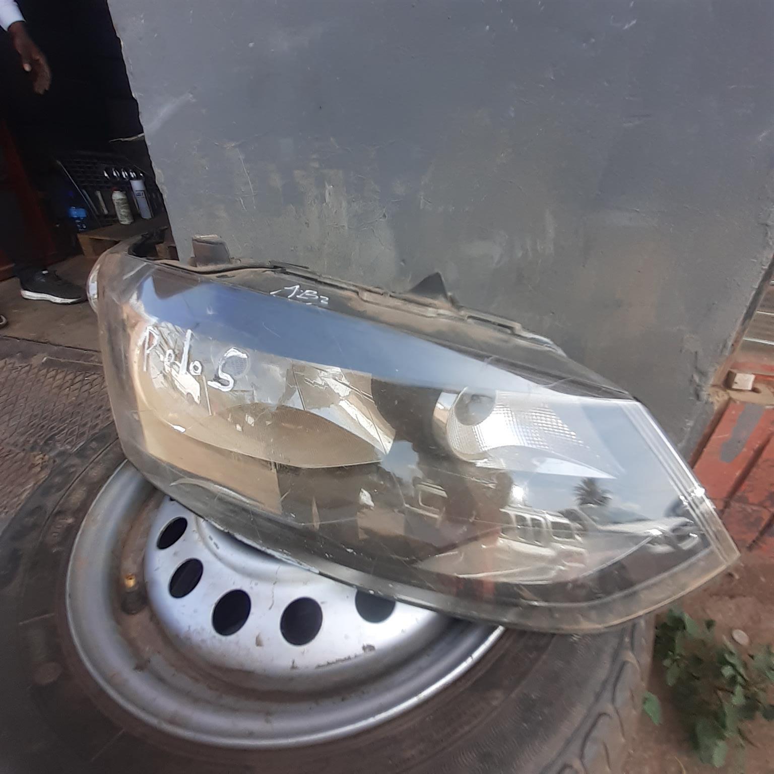 VW POLO 5 RIGHT HEADLIGHT FOR SALE DELIVERY AVAILABLE COUNTRY WIDE - Private Seller VW POLO 5 RIGHT HEADLIGHT FOR SALE DELIVERY AVAILABLE COUNTRY WIDE - Private Seller