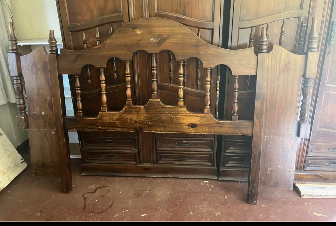Headboard and 2 bedside tables