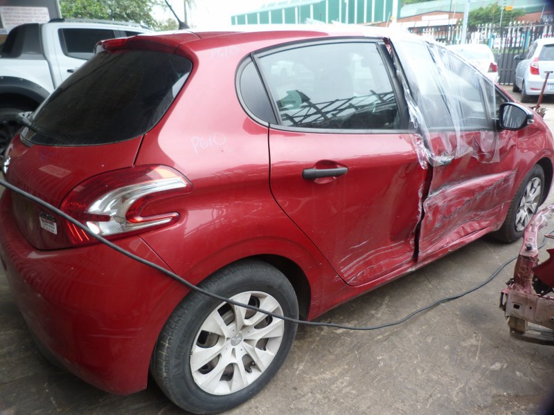 Peugeot 208 VTi 1.2 Manual 10B2 - 2014 SPARESBOYZ STRIPPING FOR SPARES - Private Seller Peugeot 208 VTi 1.2 Manual 10B2 - 2014 SPARESBOYZ STRIPPING FOR SPARES - Private Seller