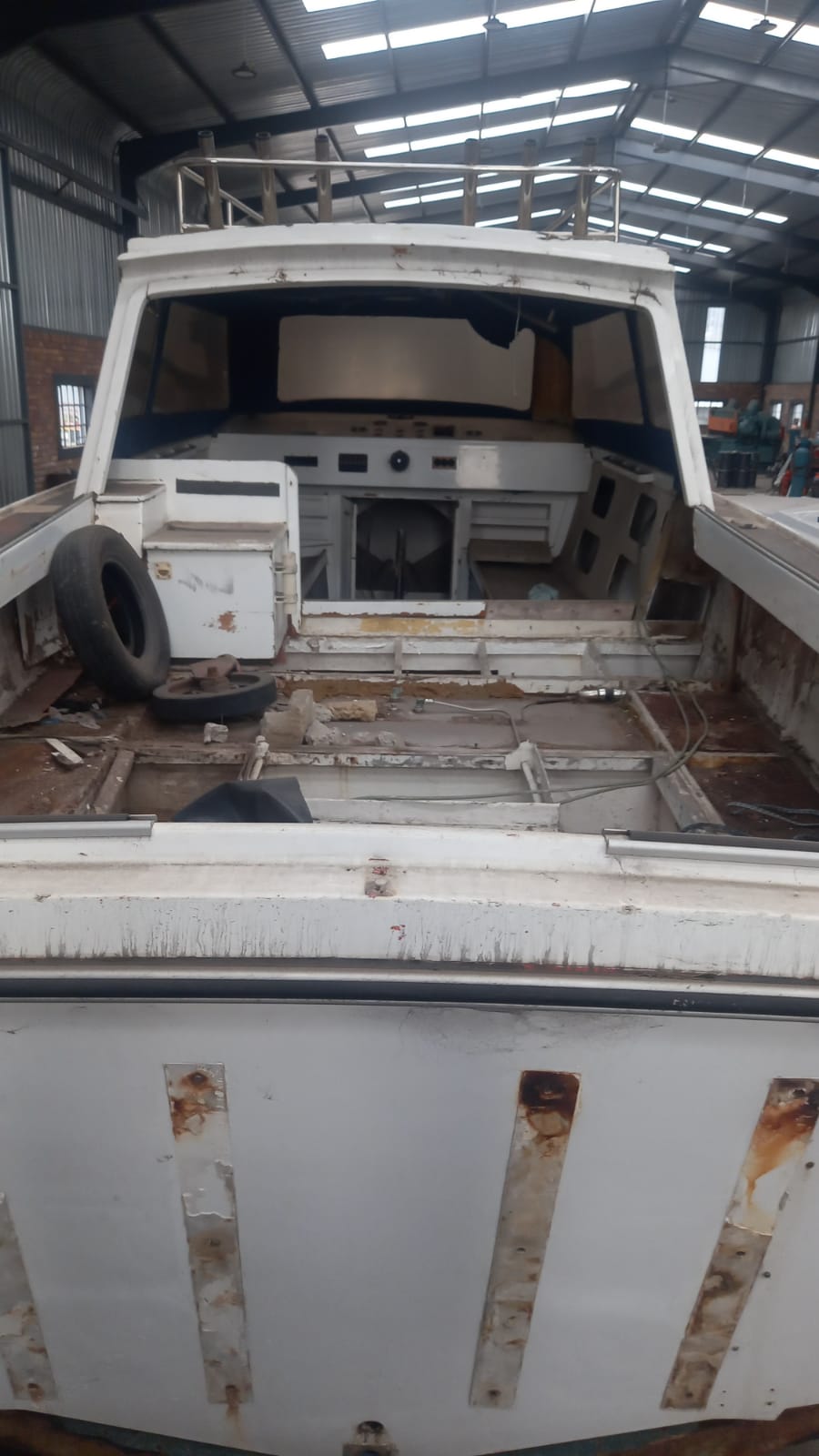 27ft BOAT PROJECT FOR SALE