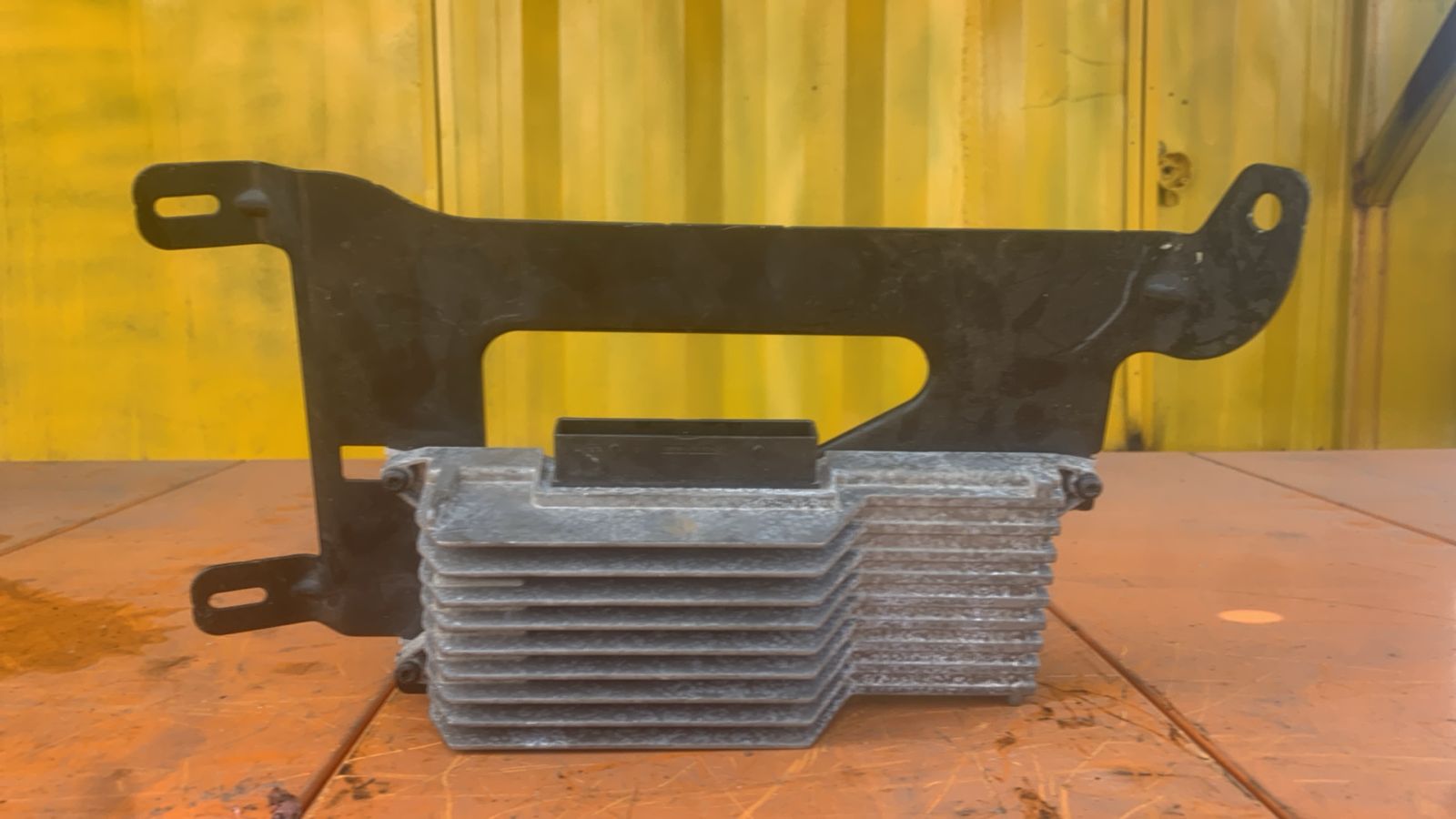 2014 audi Q5 amplifier - Private Seller 2014 audi Q5 amplifier - Private Seller