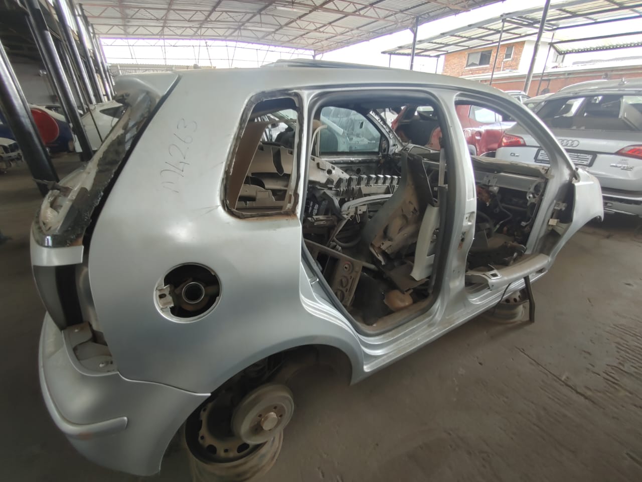 VW POLO STRIPPING FOR SPARES - Private Seller VW POLO STRIPPING FOR SPARES - Private Seller