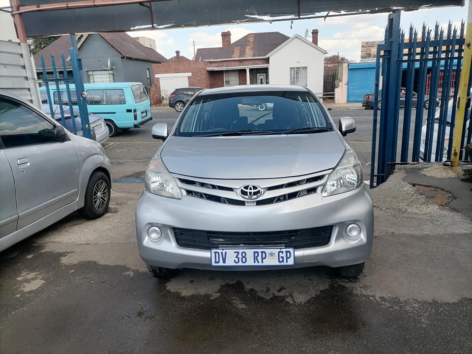 2013 Toyota Avanza 2013 Toyota Avanza