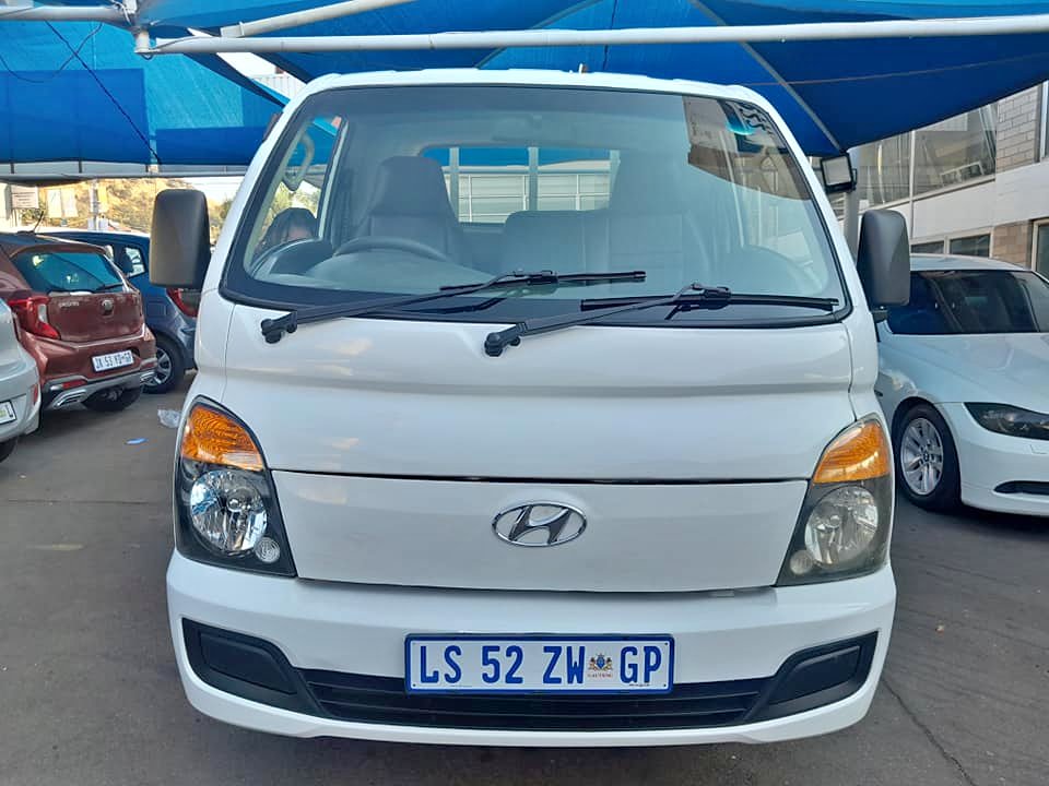 2009 HYUNDAI H-100 2.6 MANUAL