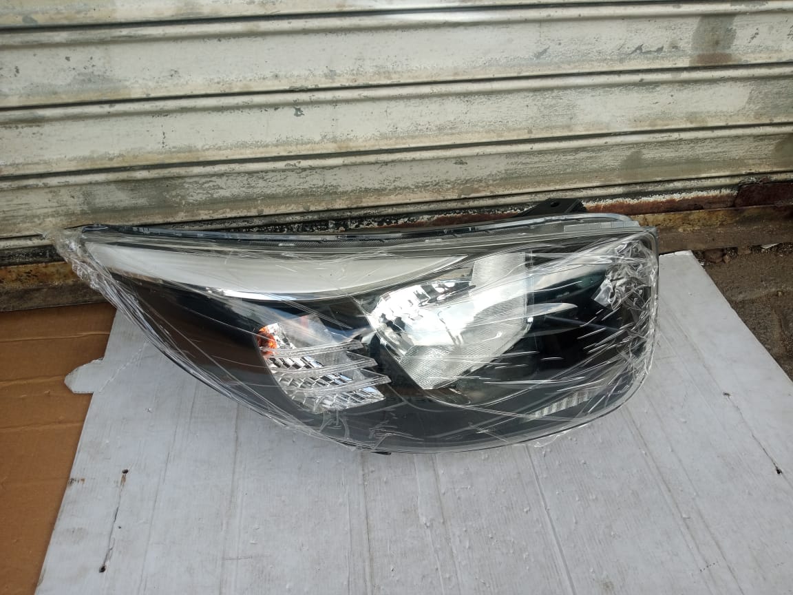 2018-2023 KIA PICANTO RIGHT SIDE NORMAL HEADLIGHT FOR SALE - Private Seller 2018-2023 KIA PICANTO RIGHT SIDE NORMAL HEADLIGHT FOR SALE - Private Seller